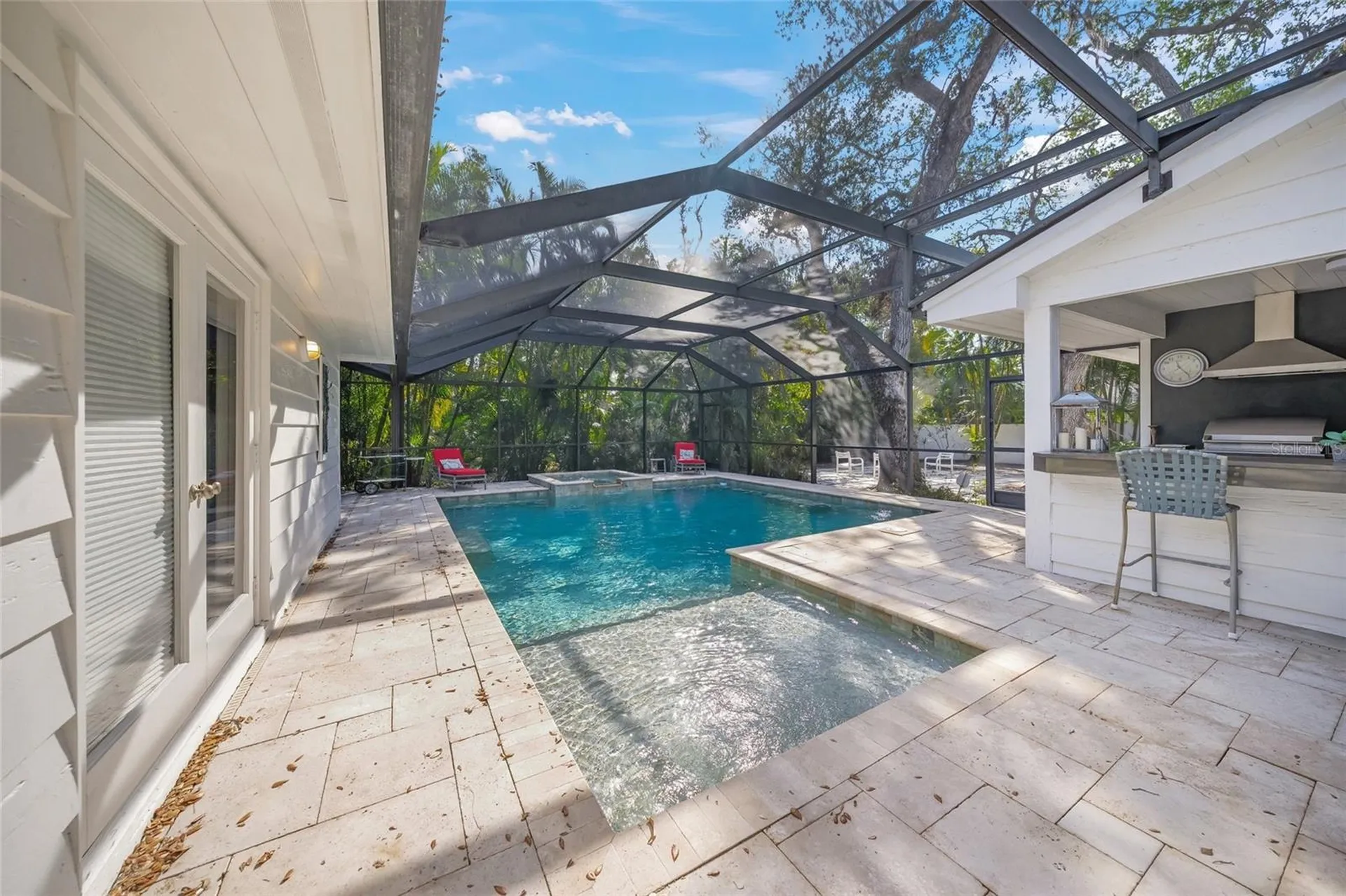 3331 Old Oak Drive Sarasota FL 34239