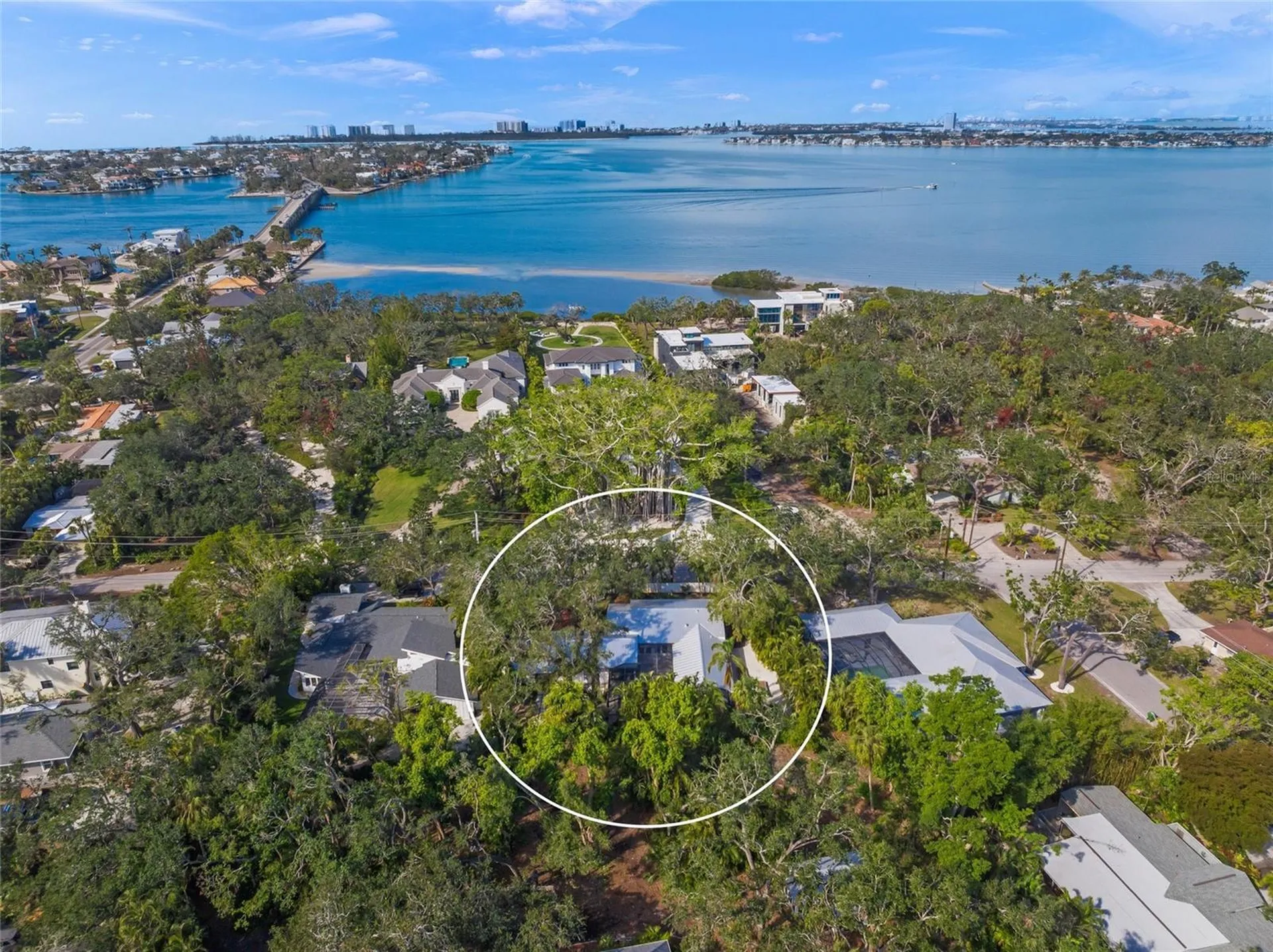 3331 Old Oak Drive Sarasota FL 34239
