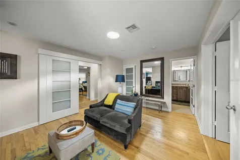 3331 Old Oak Drive Sarasota FL 34239