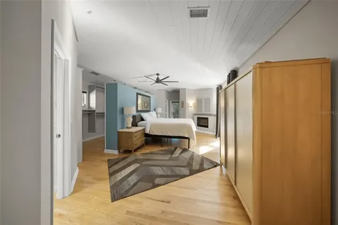 3331 Old Oak Drive Sarasota FL 34239