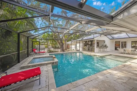 3331 Old Oak Drive Sarasota FL 34239