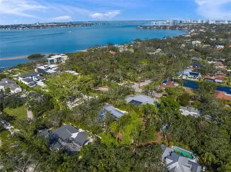 3331 Old Oak Drive Sarasota FL 34239