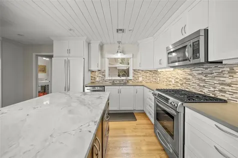 3331 Old Oak Drive Sarasota FL 34239