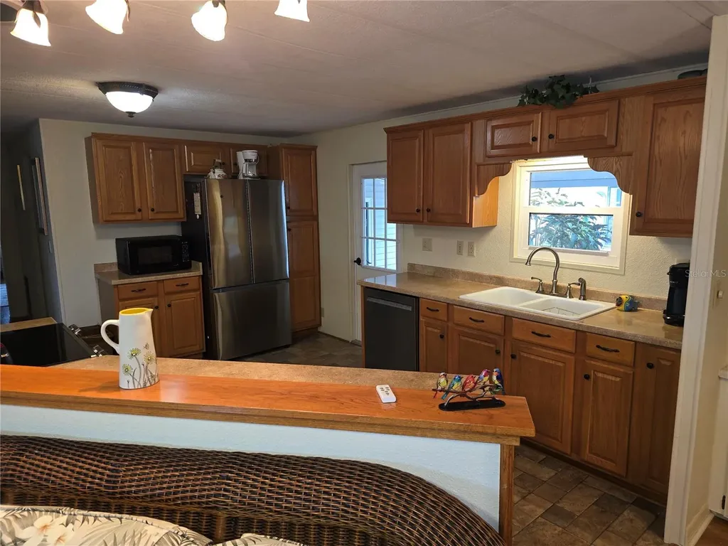 6 S Botany Bay Circle Englewood FL 34223