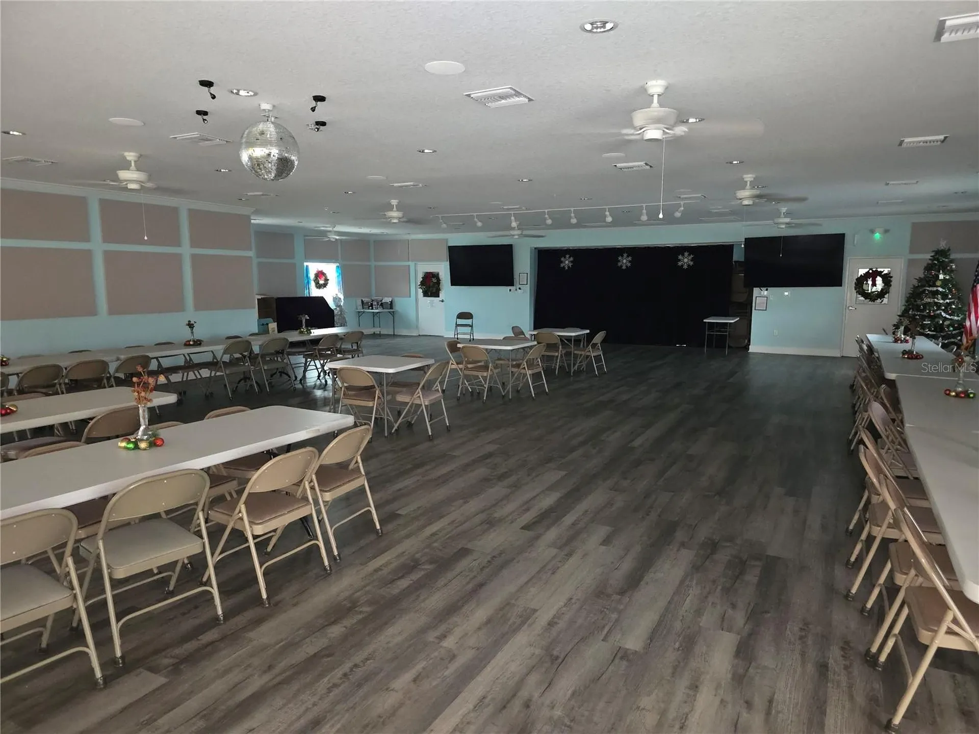6 S Botany Bay Circle Englewood FL 34223
