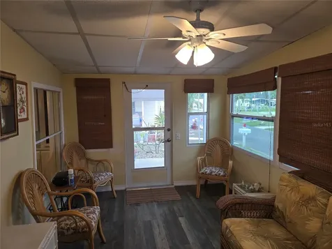 6 S Botany Bay Circle Englewood FL 34223