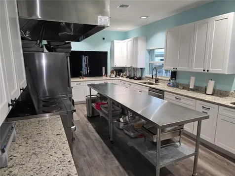 6 S Botany Bay Circle Englewood FL 34223