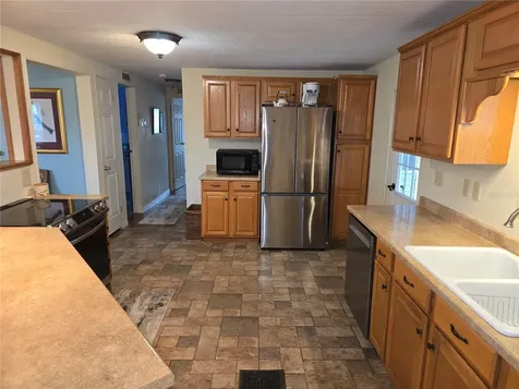 6 S Botany Bay Circle Englewood FL 34223