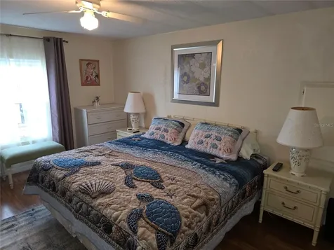 6 S Botany Bay Circle Englewood FL 34223