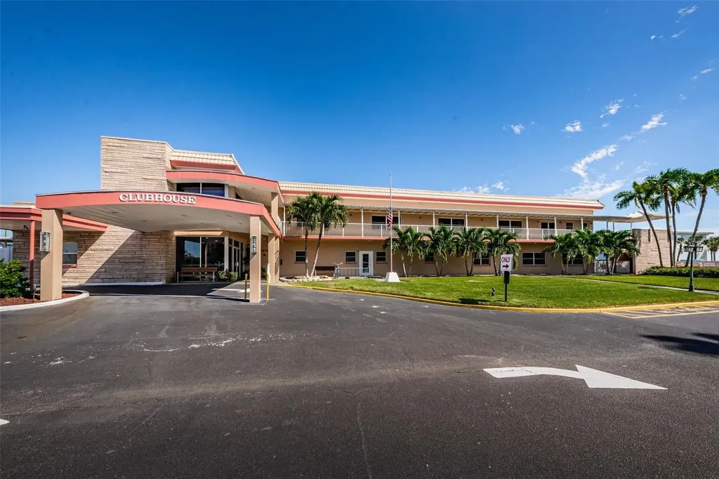 3010 59th Street S Gulfport FL 33707