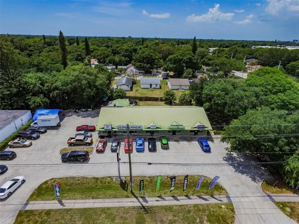 3020 15th Street E Bradenton FL 34208