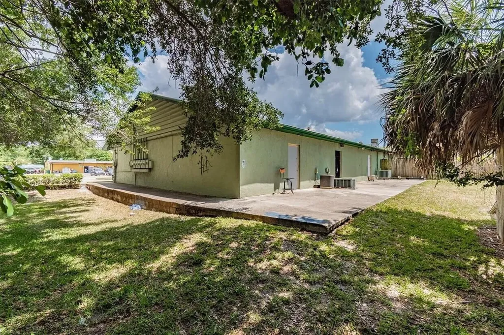 3020 15th Street E Bradenton FL 34208