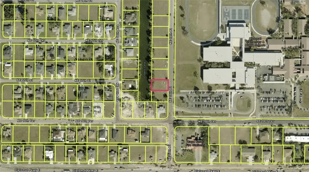 1628 NE 10th Place Cape Coral FL 33909