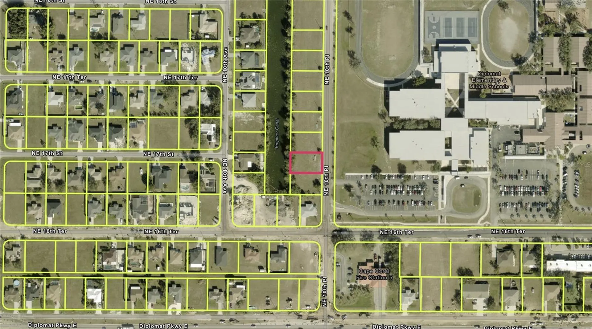 1628 NE 10th Place Cape Coral FL 33909