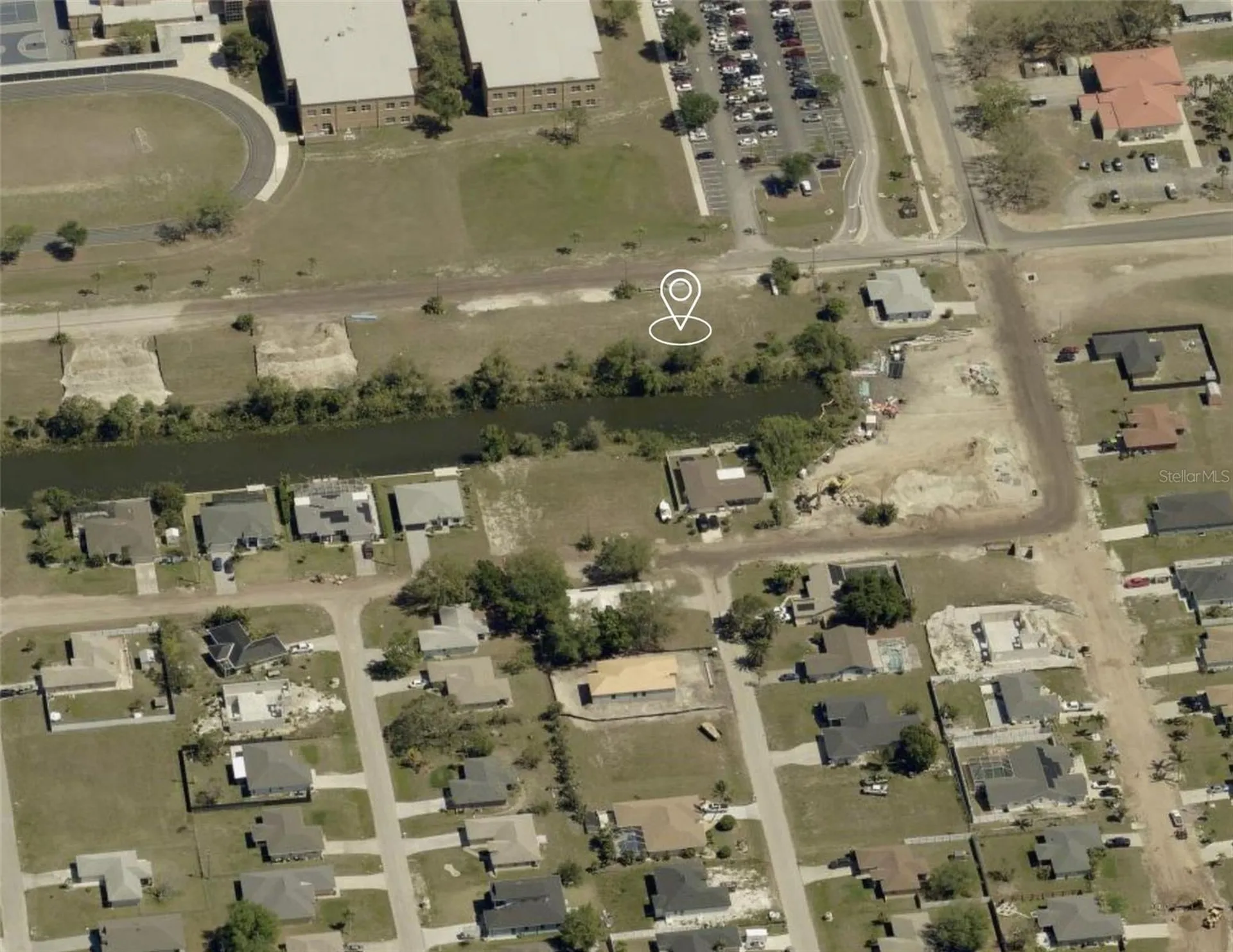 1628 NE 10th Place Cape Coral FL 33909