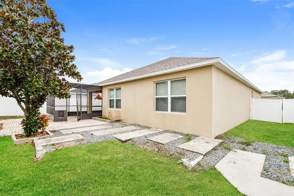 1897 Van Allen Loop Auburndale FL 33823