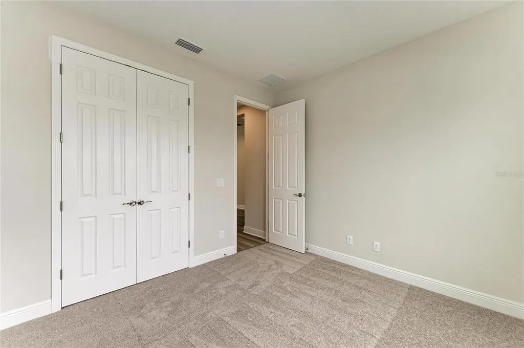 10186 Surrey Rose Drive San Antonio FL 33576