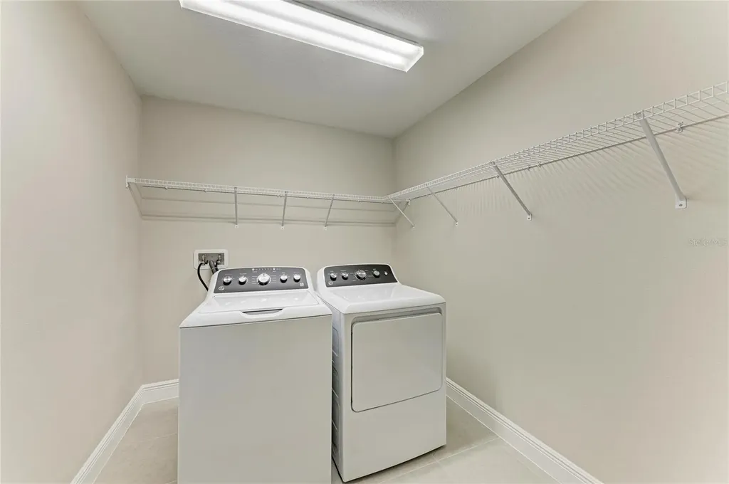10186 Surrey Rose Drive San Antonio FL 33576