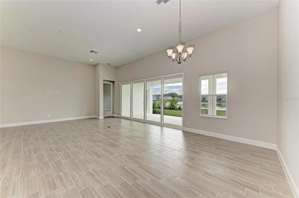 9592 Surrey Rose Drive San Antonio FL 33576