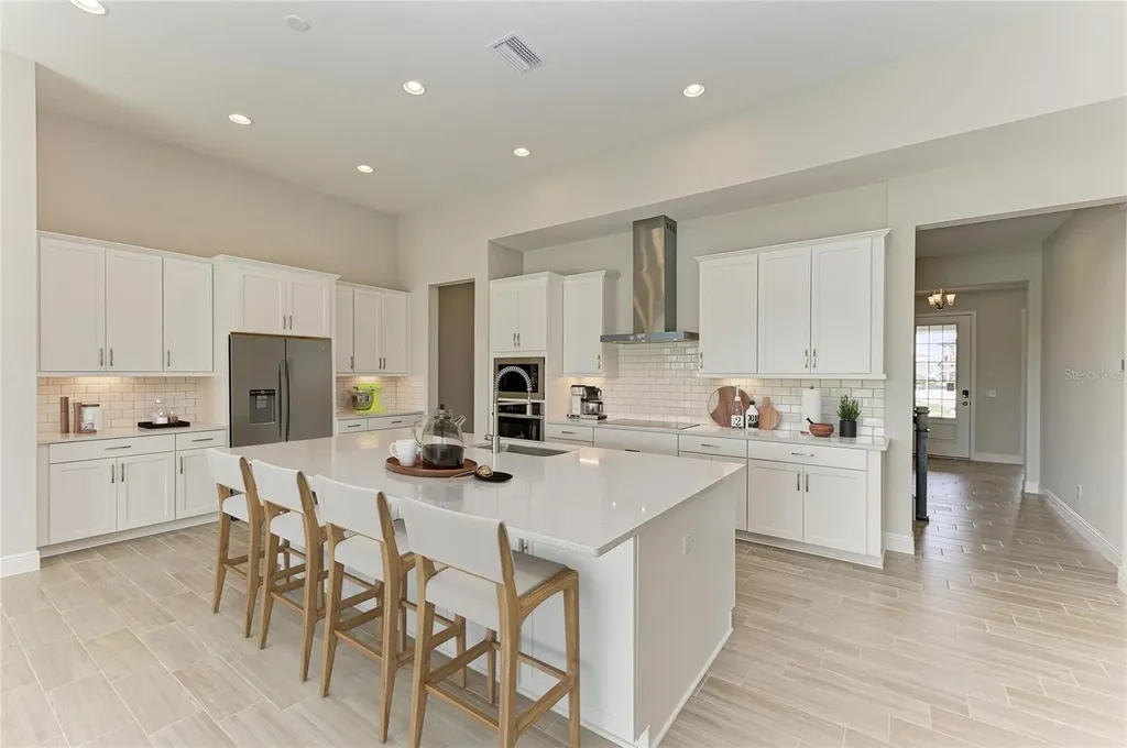 9592 Surrey Rose Drive San Antonio FL 33576