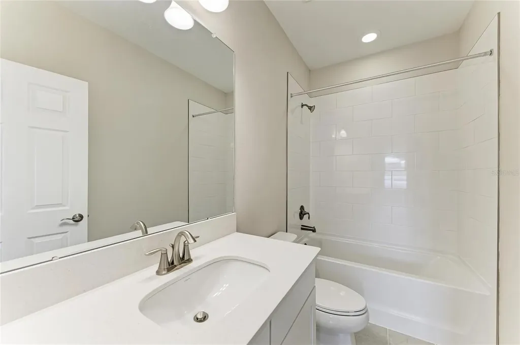 9592 Surrey Rose Drive San Antonio FL 33576