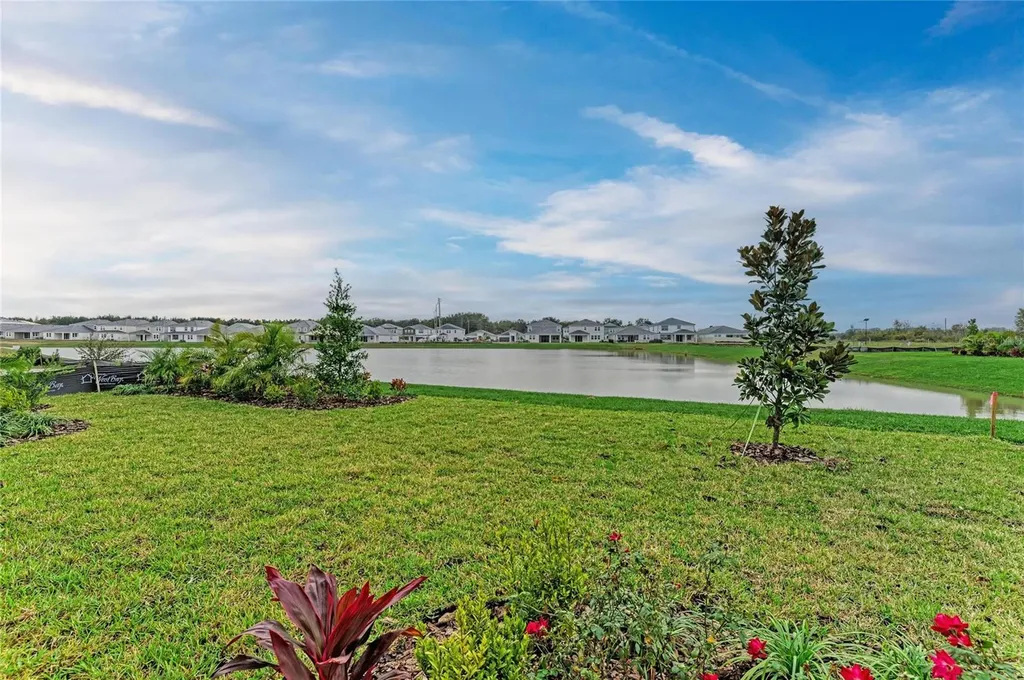 9592 Surrey Rose Drive San Antonio FL 33576