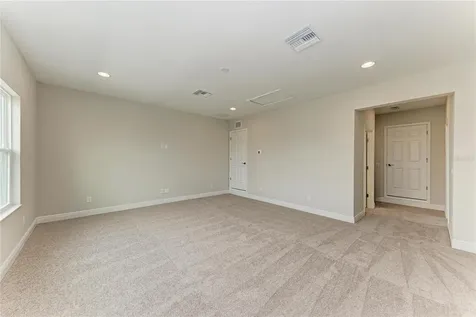 9592 Surrey Rose Drive San Antonio FL 33576