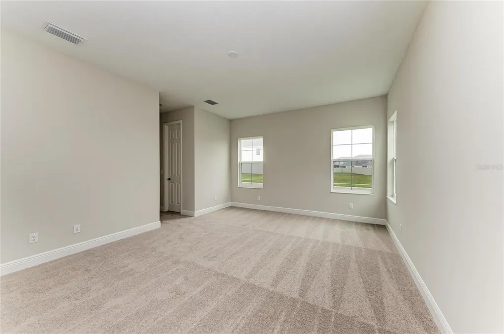 10198 Surrey Rose Drive San Antonio FL 33576