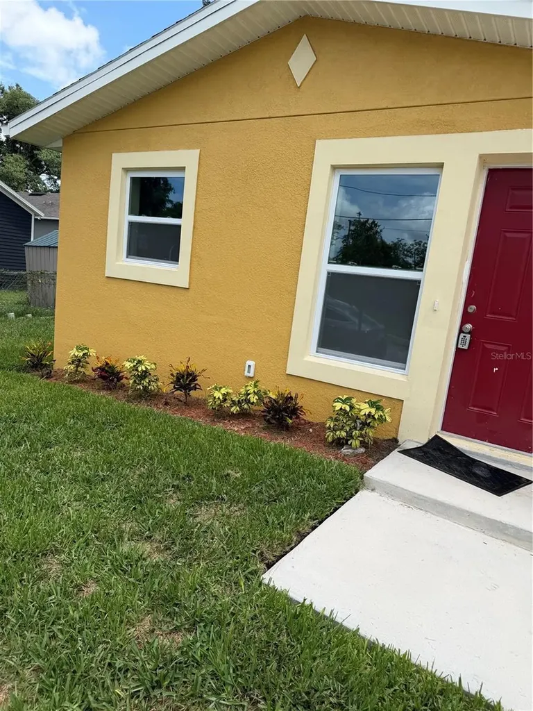 3307 E 26th Avenue Tampa FL 33605