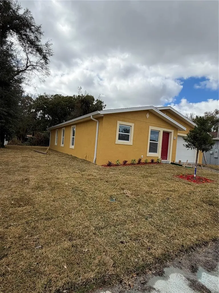 3307 E 26th Avenue Tampa FL 33605