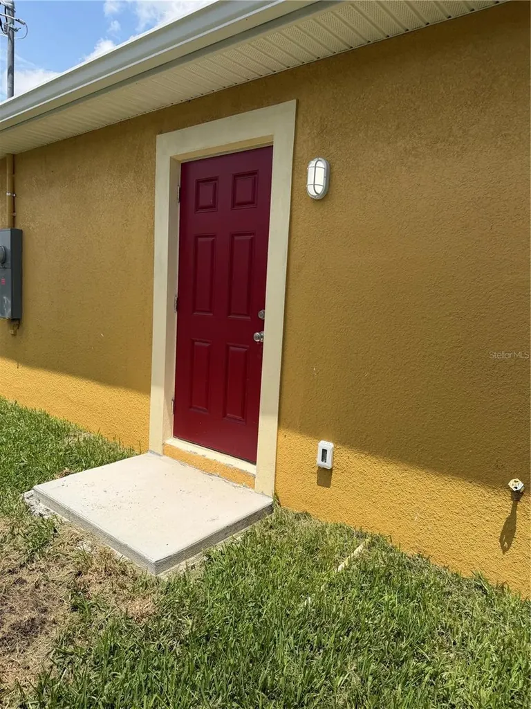 3307 E 26th Avenue Tampa FL 33605