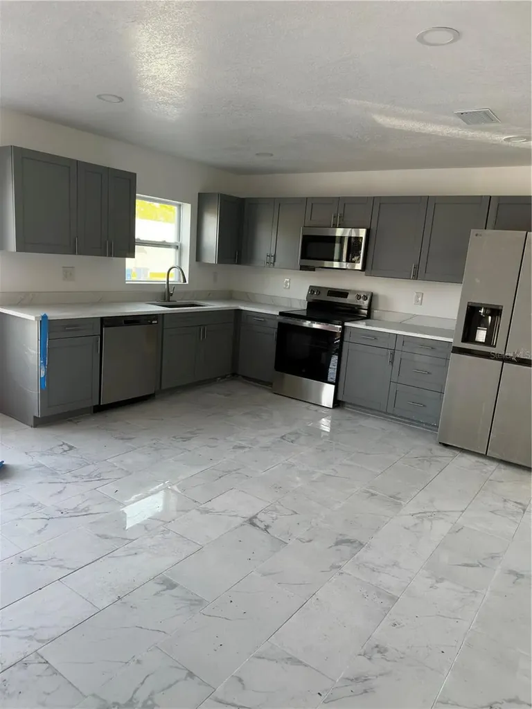 3307 E 26th Avenue Tampa FL 33605