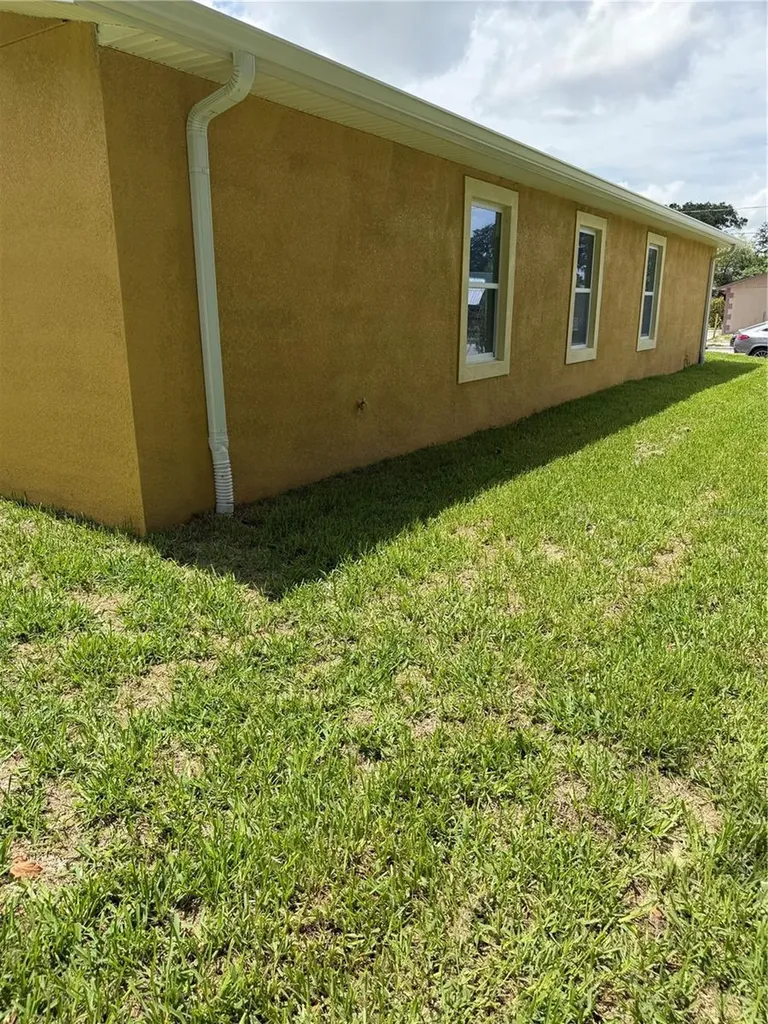 3307 E 26th Avenue Tampa FL 33605