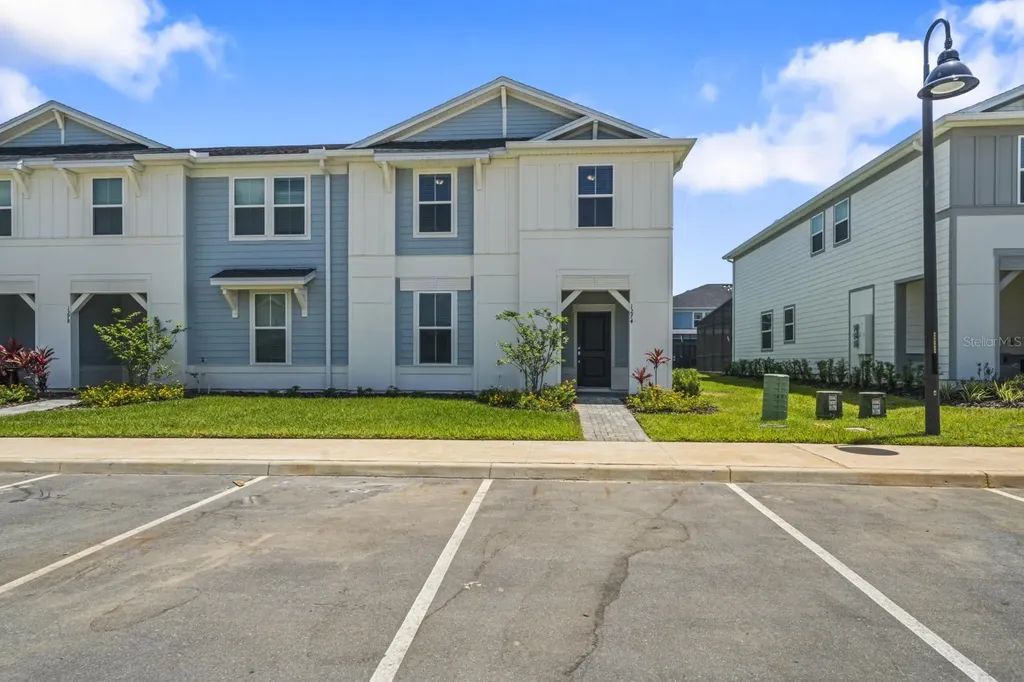 1274 Shoreside Street Clermont FL 34714