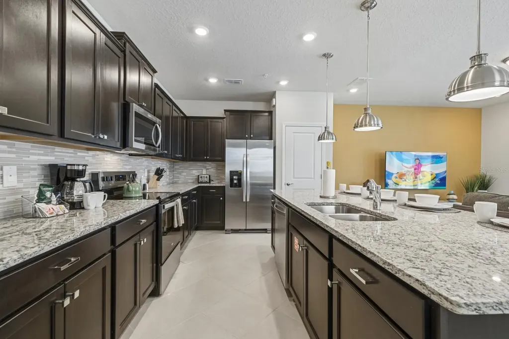 1274 Shoreside Street Clermont FL 34714