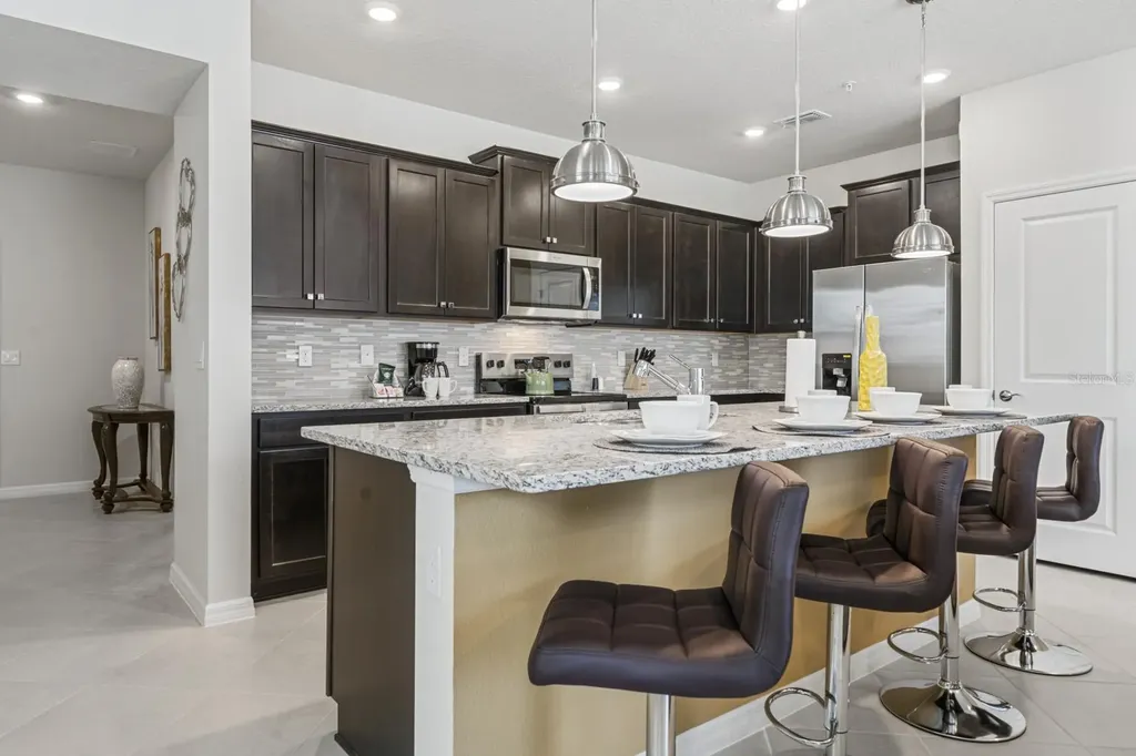 1274 Shoreside Street Clermont FL 34714