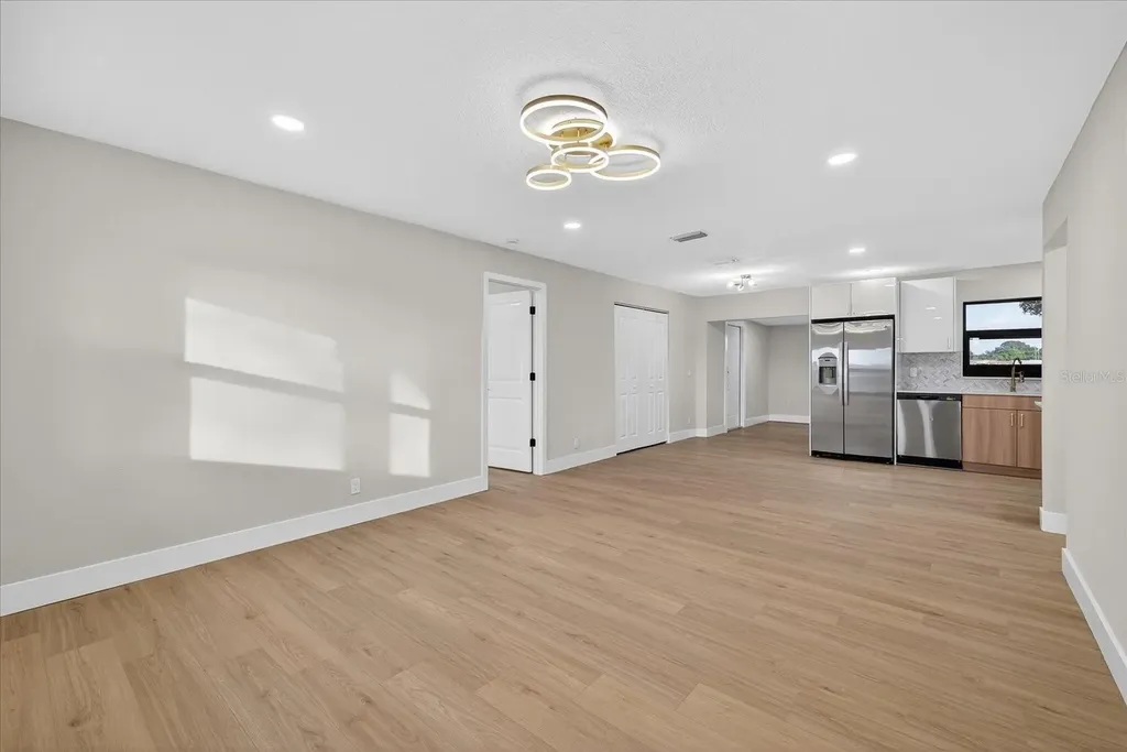 6107 Cole Drive Tampa FL 33634