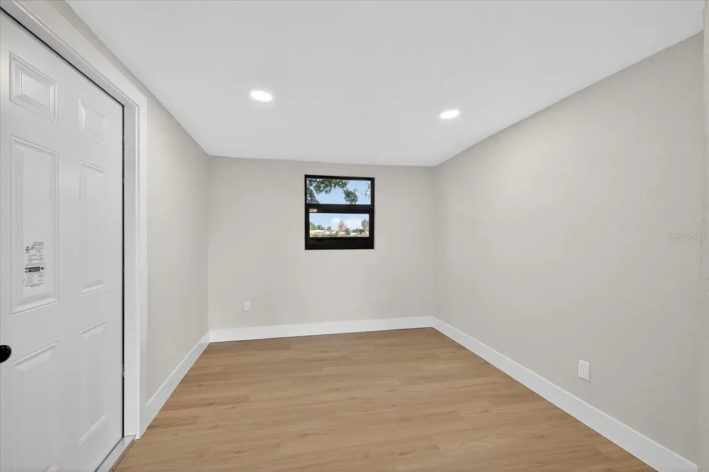 6107 Cole Drive Tampa FL 33634