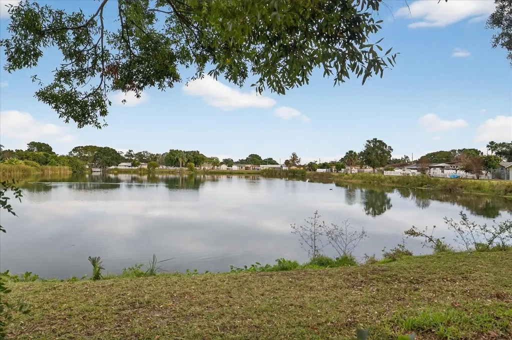 6107 Cole Drive Tampa FL 33634