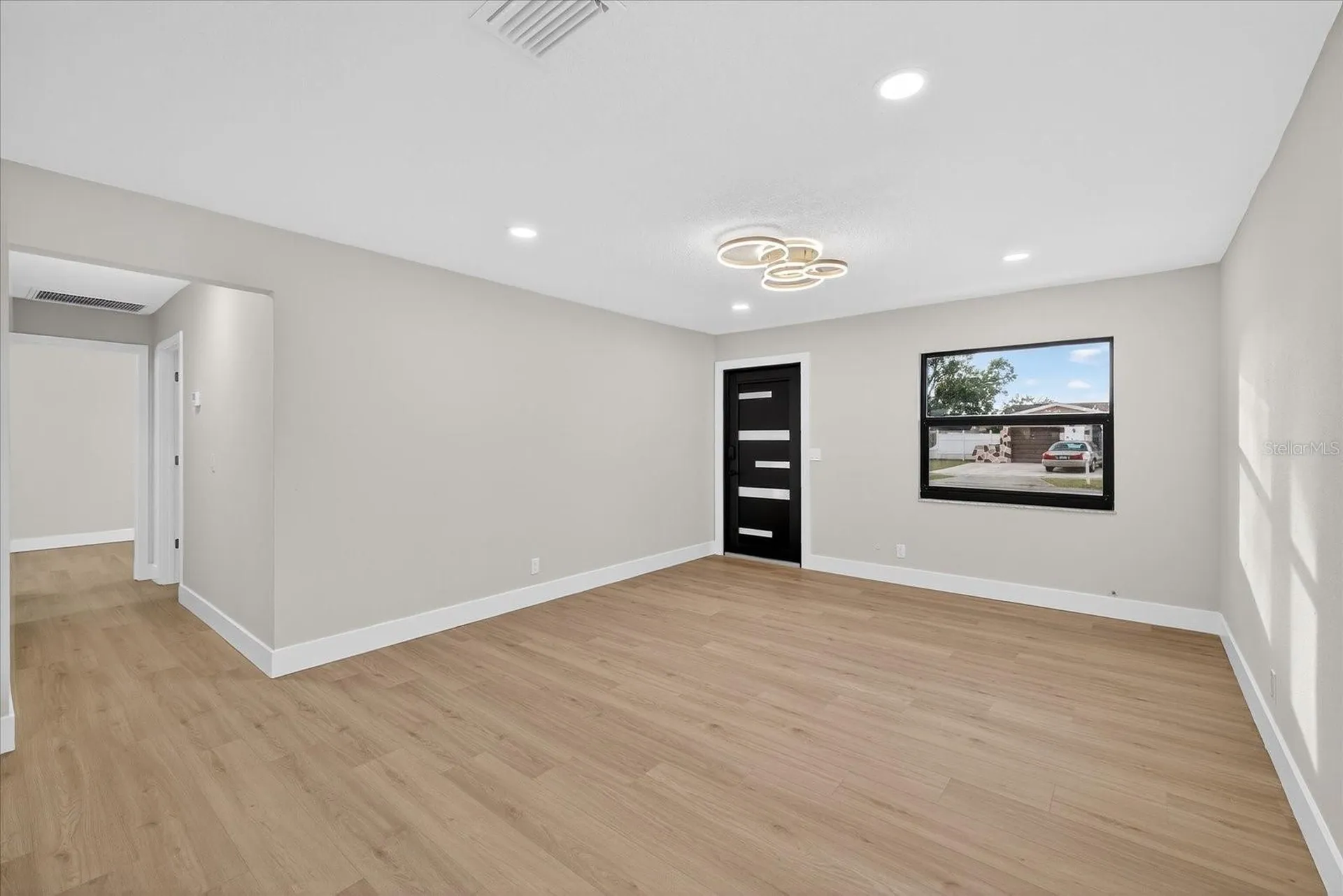 6107 Cole Drive Tampa FL 33634