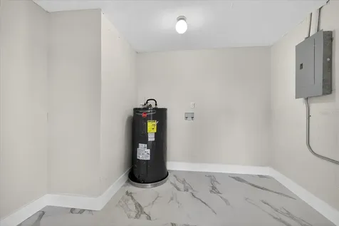 6107 Cole Drive Tampa FL 33634