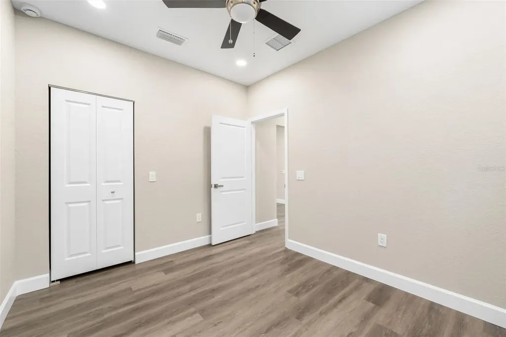 2016 NE 3rd Avenue Gainesville FL 32641