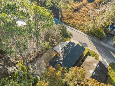 2016 NE 3rd Avenue Gainesville FL 32641