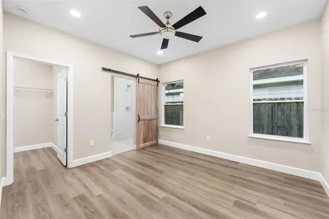 2016 NE 3rd Avenue Gainesville FL 32641