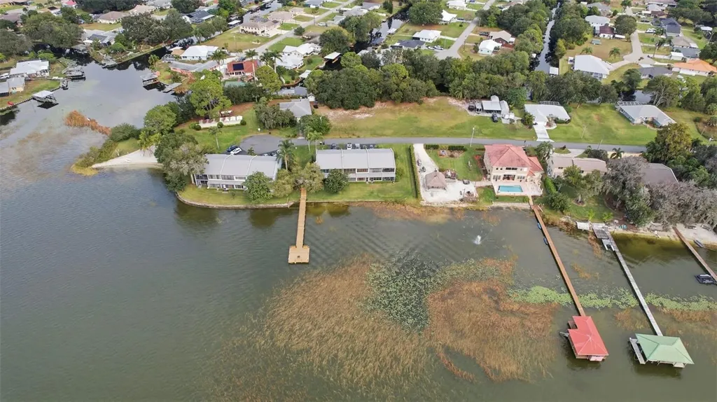 183 Blue Moon Avenue Lake Placid FL 33852