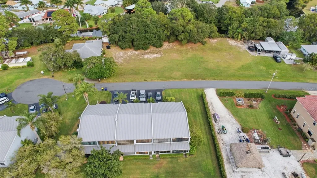 183 Blue Moon Avenue Lake Placid FL 33852