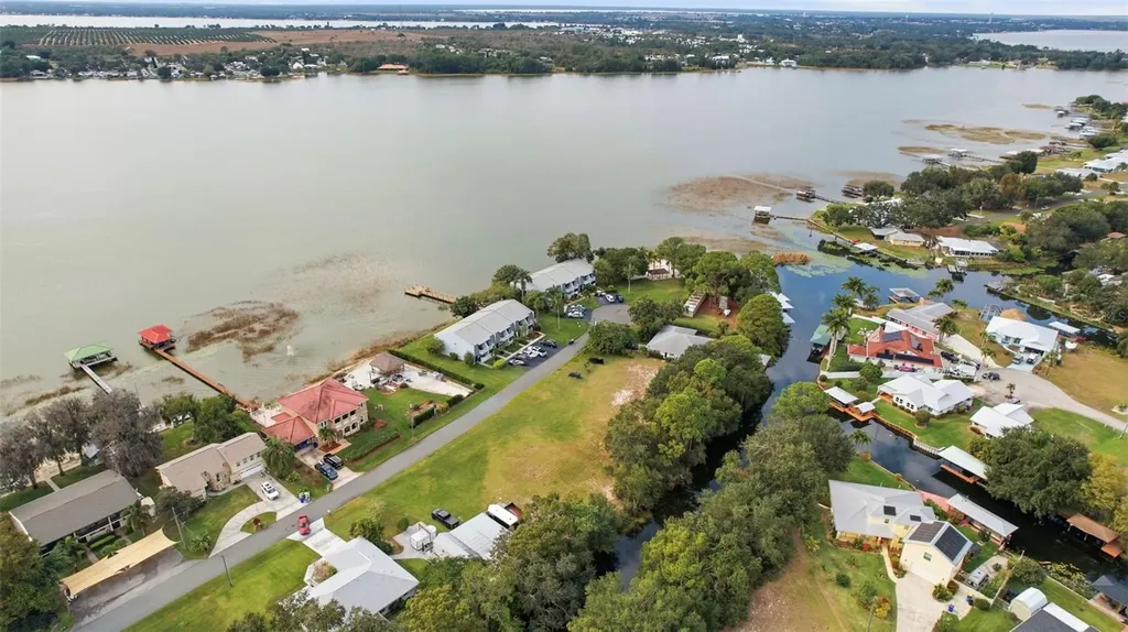 183 Blue Moon Avenue Lake Placid FL 33852