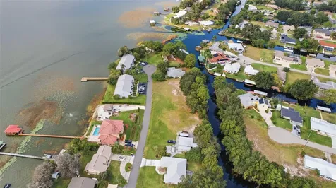 183 Blue Moon Avenue Lake Placid FL 33852