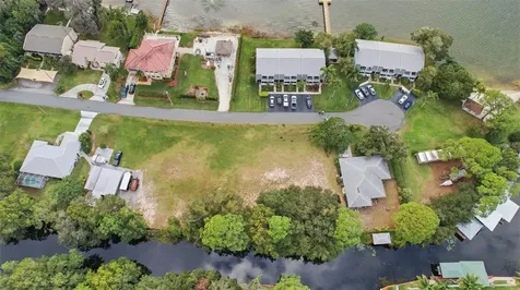 183 Blue Moon Avenue Lake Placid FL 33852