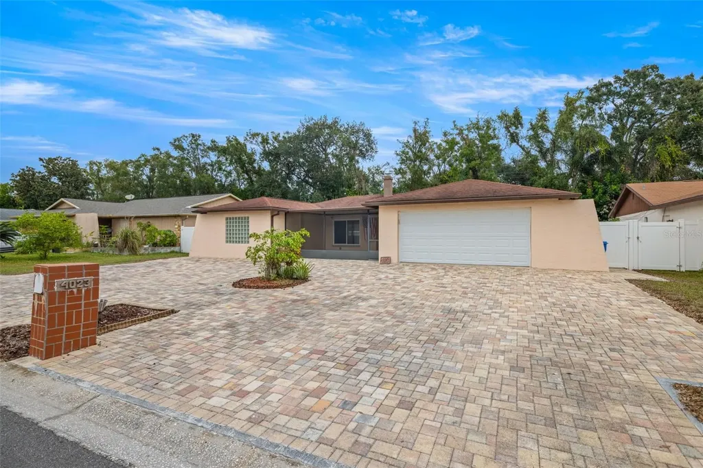 4023 Windtree Drive Tampa FL 33624